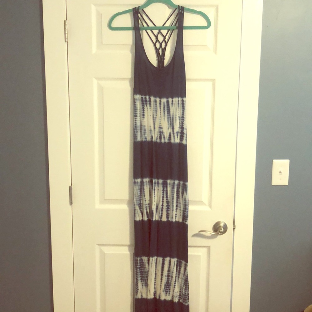 Blue tie-dye maxi dress